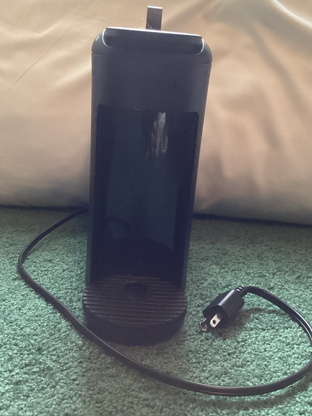Portable Black Single-Serve Beverage Pod Brewer - Black